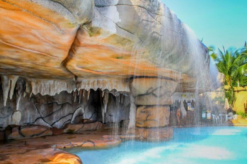 Piazza Diroma Acqua Park, Requinte E Diversao Caldas Novas Exterior foto